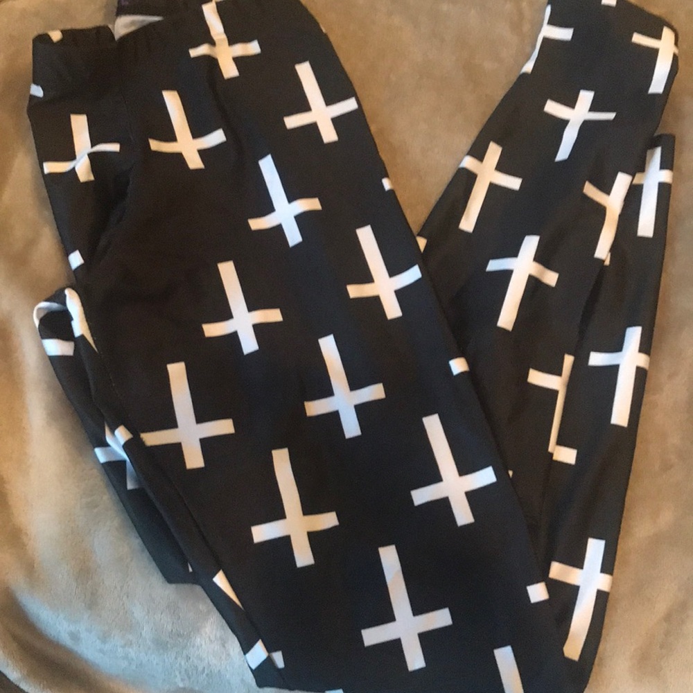 Large Blackmilk Cross of St Peter leggings